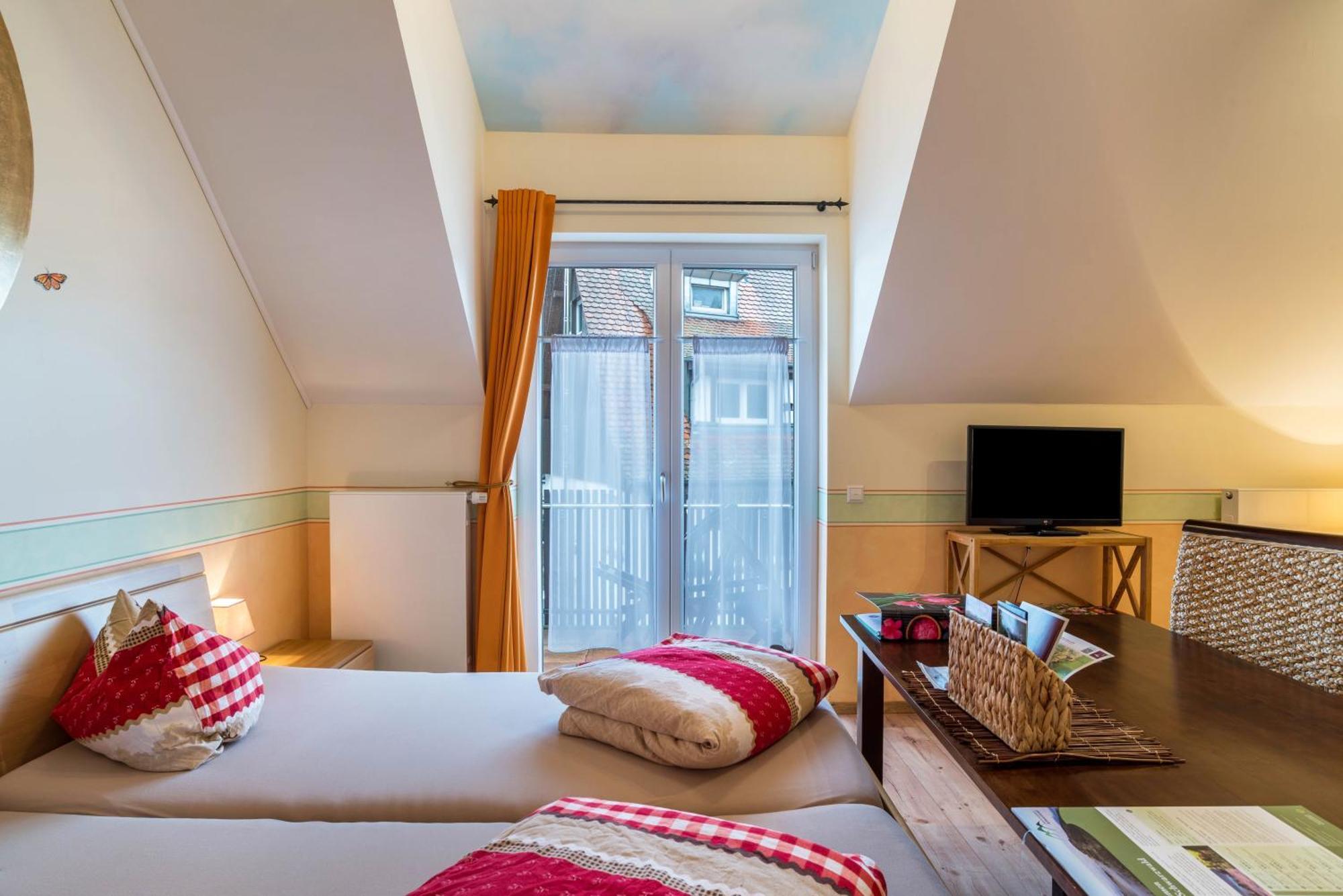 Schusterjunge Aparthotel Sasbachwalden Esterno foto