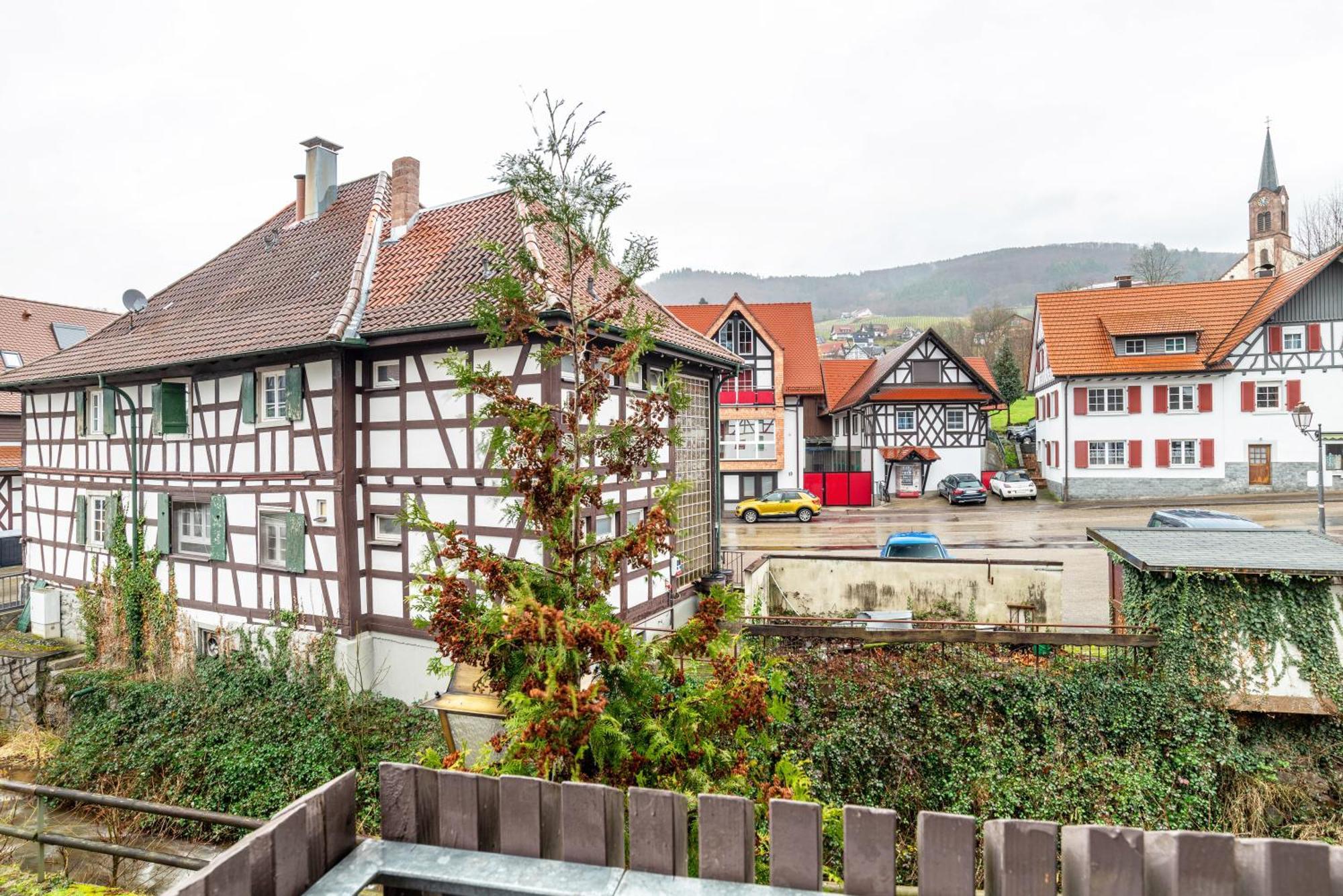 Schusterjunge Aparthotel Sasbachwalden Esterno foto