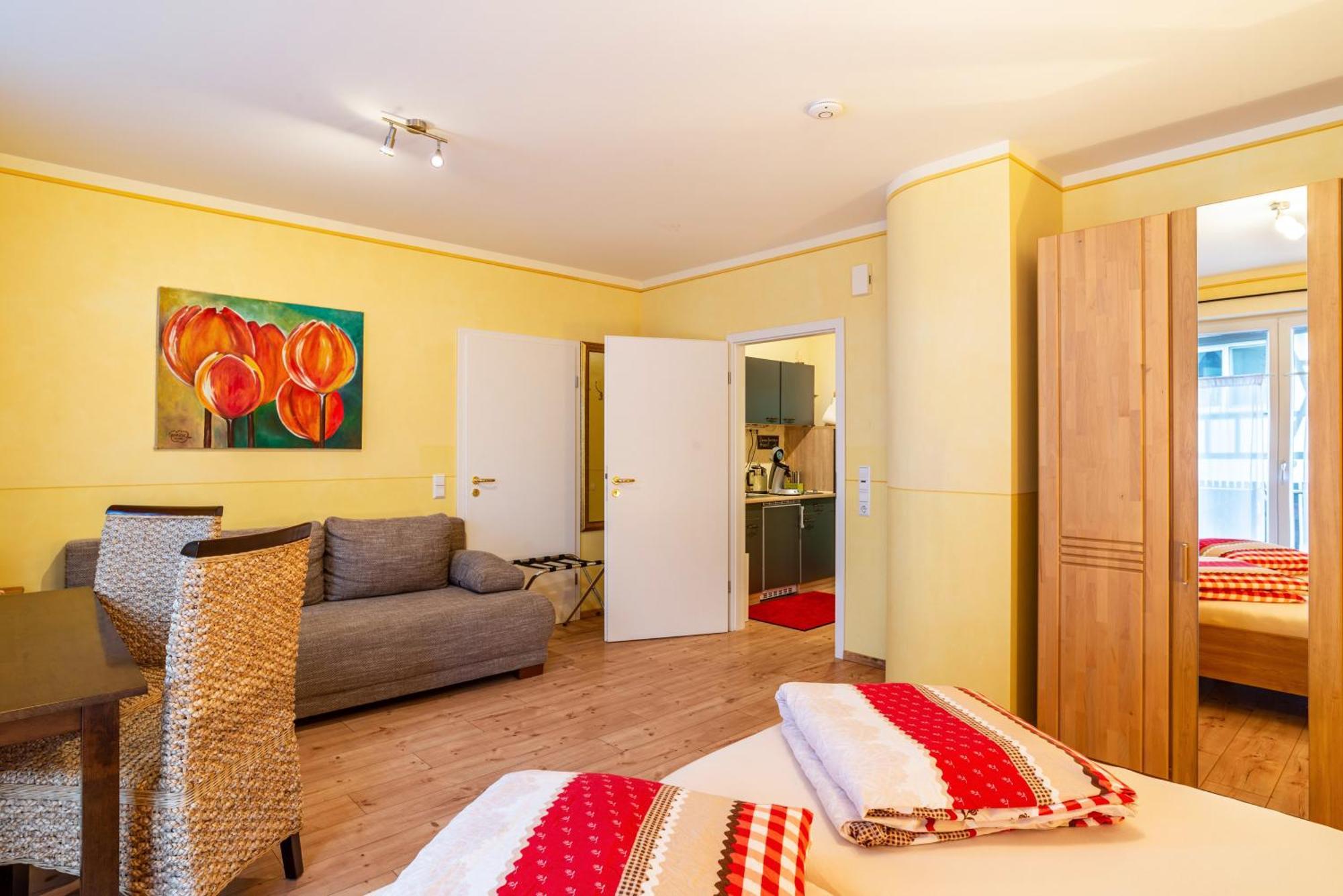 Schusterjunge Aparthotel Sasbachwalden Esterno foto